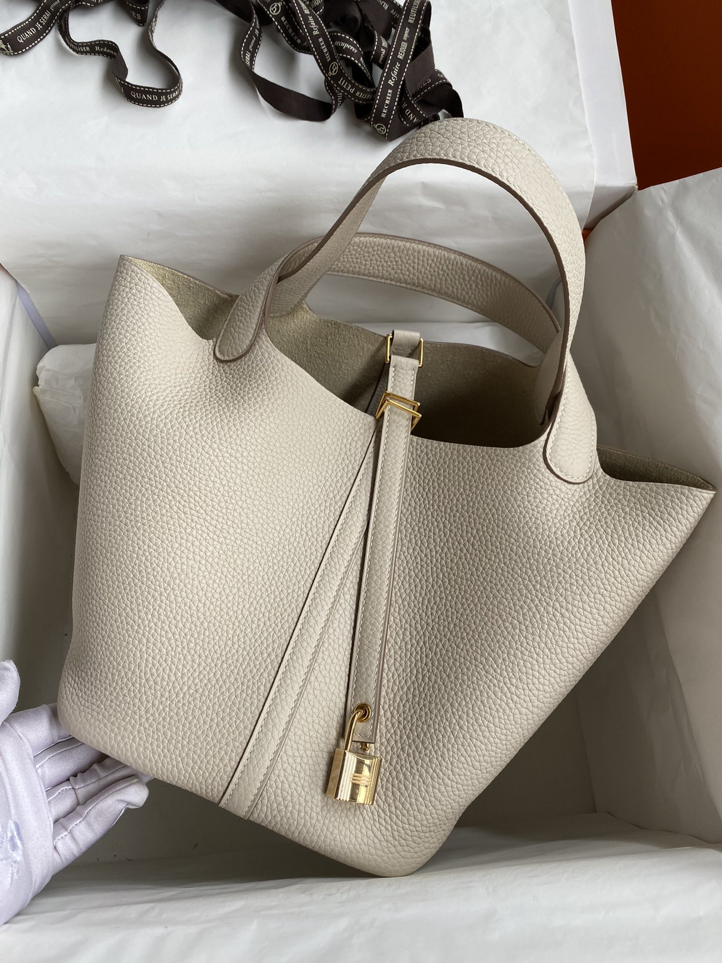 Hermes Picotin Lock 22 Bag In Cream White Clemence Leather